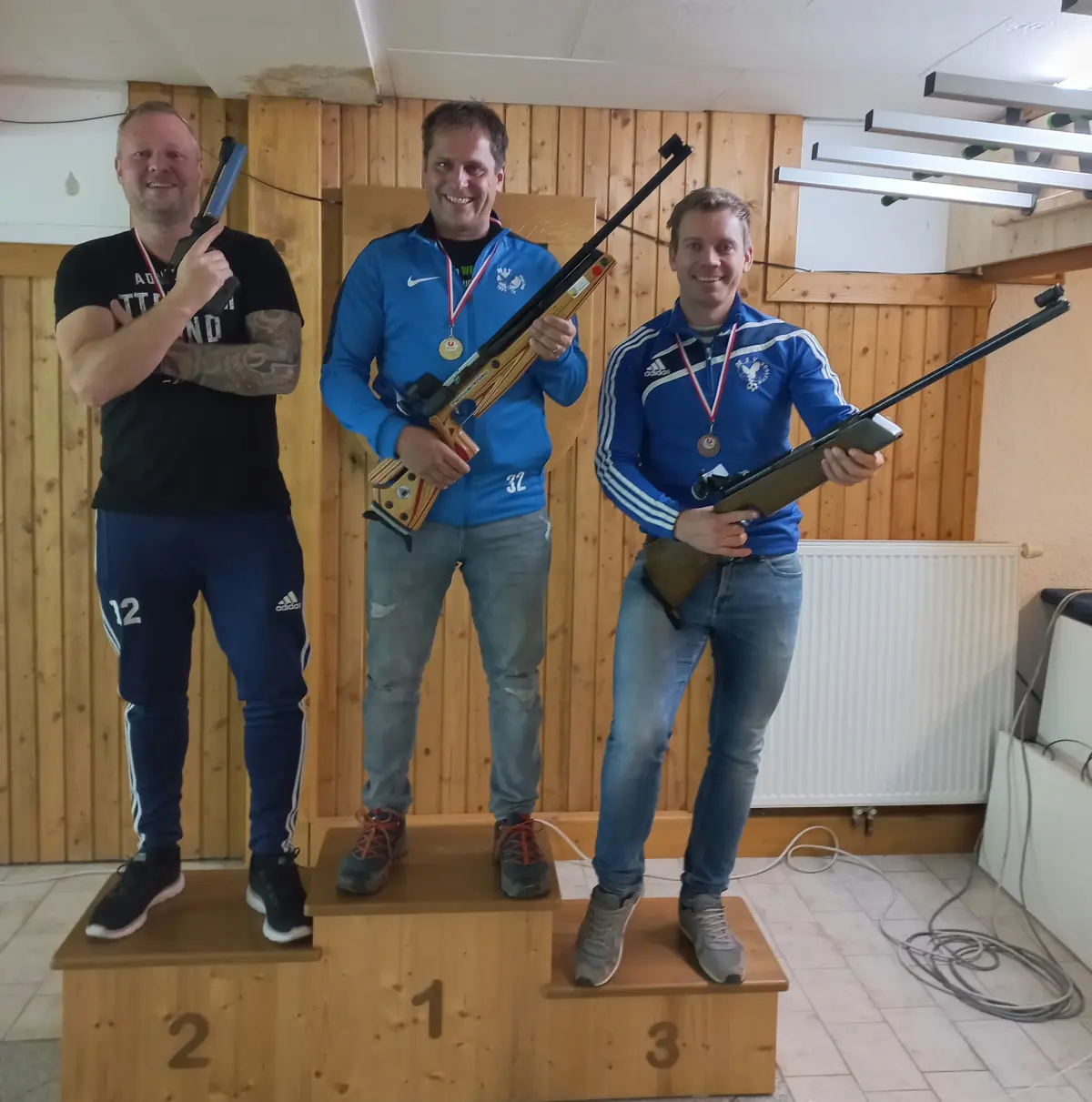Siegerfoto Zimmergewehrschießen 2022