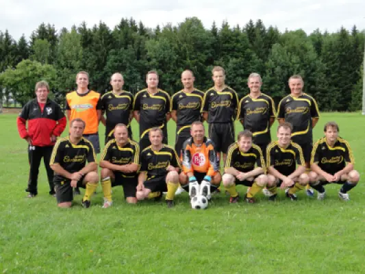 AltgegenJung 2011, Waldstadion Voglhub 3